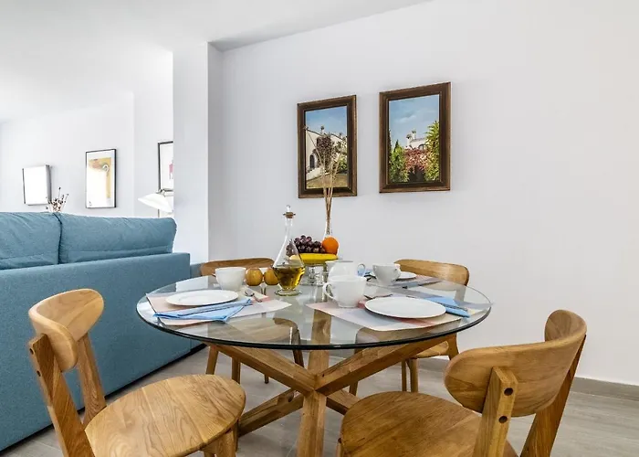 Livemalaga Victoria Suites