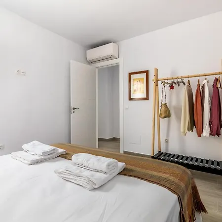 Livemalaga Victoria Suites Buitenkant foto