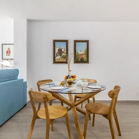 Livemalaga Victoria Suites Buitenkant foto